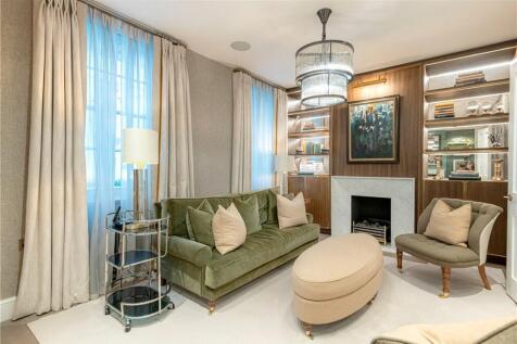 Shepherd Street, Mayfair, London, W1J 3 bed maisonette for sale