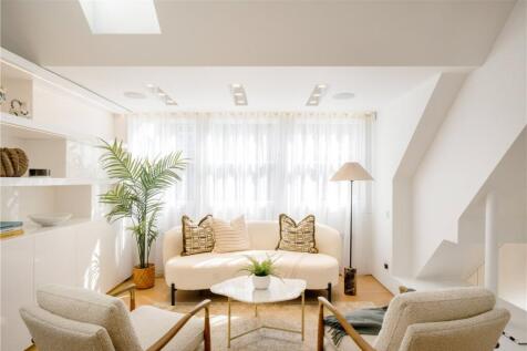 Bourdon Street, Mayfair, London, W1K 3 bed house for sale