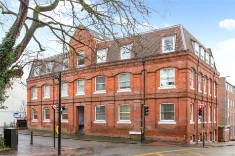 Upper Marlborough Road, St. Albans... 2 bed apartment for sale