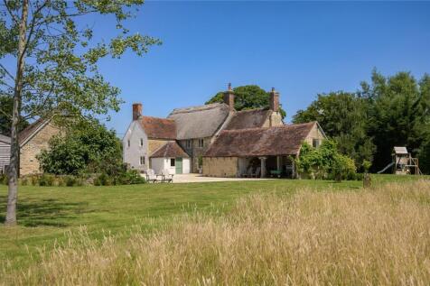 Margaret Marsh, Shaftesbury, Dorset, SP7 5 bed detached house for sale