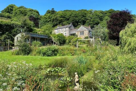 Washaway, Bodmin, Cornwall, PL30 4 bed detached house for sale