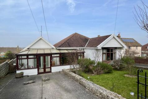 4 bedroom detached bungalow for sale