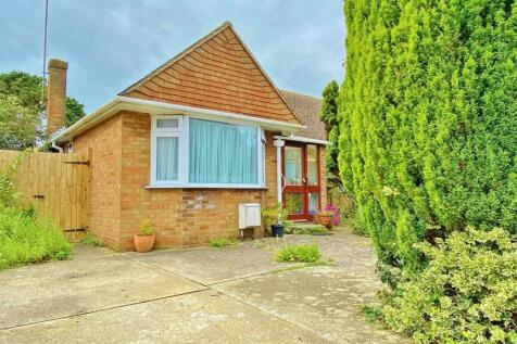 2 bedroom semi-detached bungalow for sale