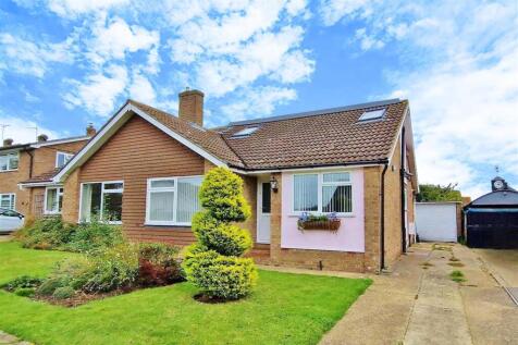 3 bedroom chalet for sale
