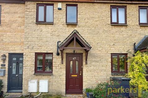 Manor Road, Witney, Oxfordshire, OX28 2 bed terraced house for sale