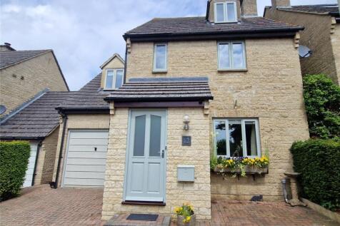 Stonelee Close, Chadlington, Chipping... 4 bed detached house for sale