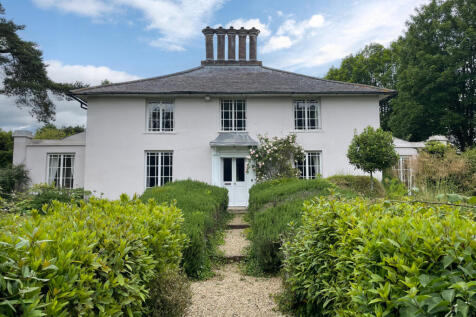 East Morden, Wareham, Dorset, BH20 4 bed detached house for sale