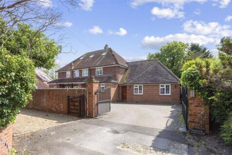 Maidenhead Road, Windsor, Berkshire, SL4 7 bed detached house for sale