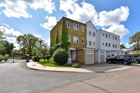 Braybank, Bray, Maidenhead... 3 bed end of terrace house for sale