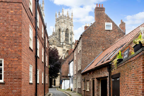 Precentors Court, York, North... 3 bed terraced house for sale