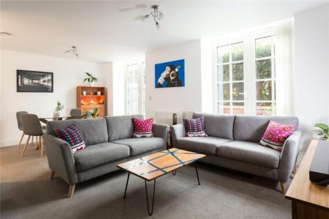 2 bedroom duplex for sale