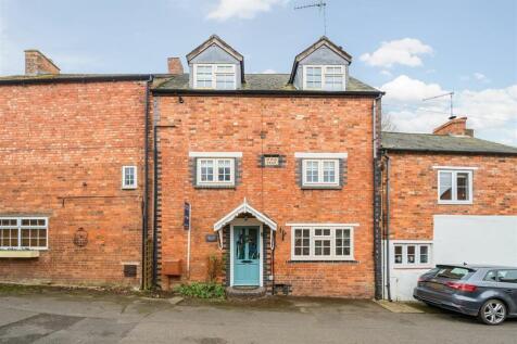 4 bedroom cottage for sale