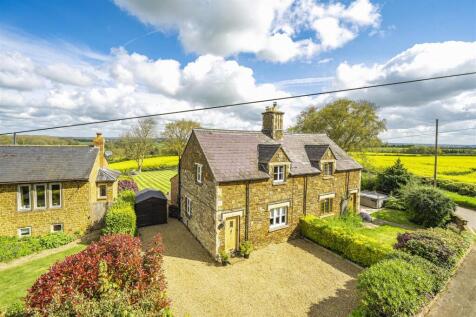 3 bedroom cottage for sale