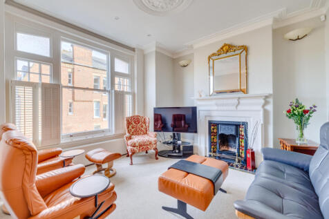 Buer Road, Fulham, London 3 bed flat for sale