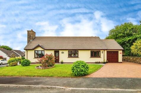 17 Picton Close, Templeton, Narberth... 3 bed bungalow for sale