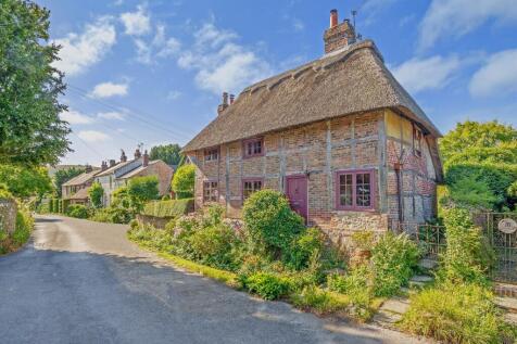 Church Street, Amberley, West Sussex... 2 bed detached house for sale