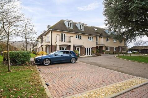 NO CHAIN! Kithurst Lane, Storrington... 2 bed flat for sale