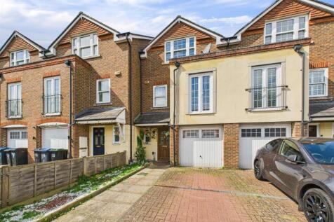 Wyndhurst Close, South Croydon CR2 3 bed terraced house for sale