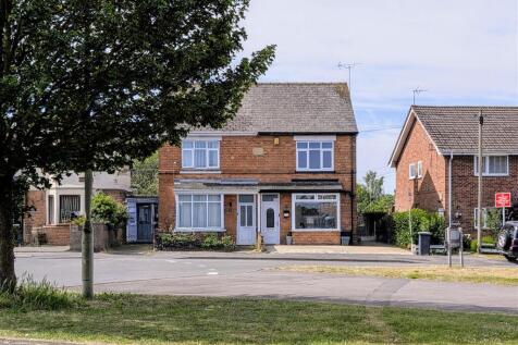 Tuffley Lane, Gloucester GL4 3 bed semi