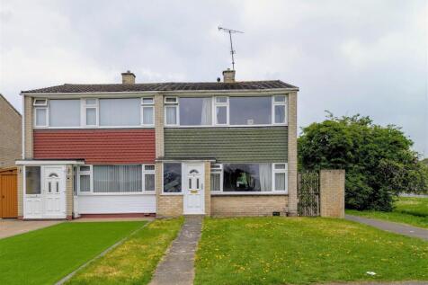Lilac Way, Gloucester GL4 3 bed end of terrace house for sale
