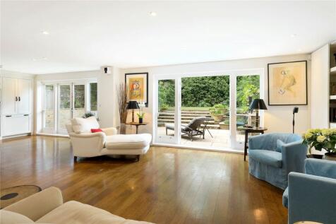 6 bedroom terraced house for sale