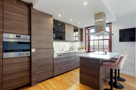 Scott Avenue, Putney, London, SW15 2 bed apartment for sale