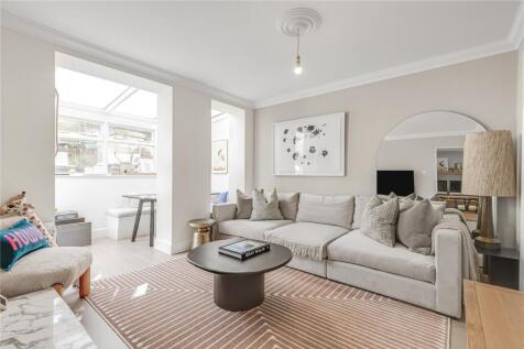 St. Margarets Road, Twickenham, TW1 1 bed apartment for sale