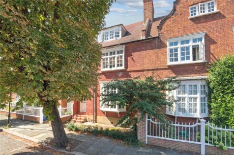 Marlborough Crescent, London, W4 1 bed apartment for sale