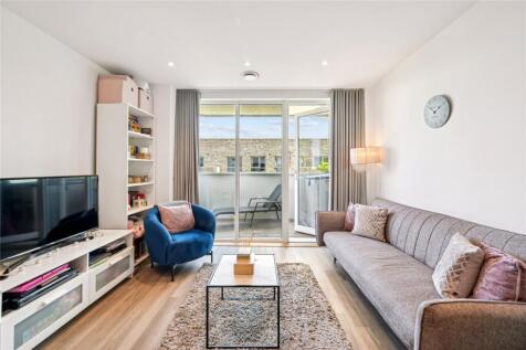Avenue Road, London, W3 1 bed apartment for sale