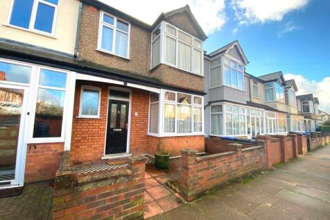 3 bedroom terraced house for sale