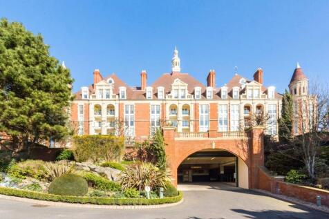 Frognal Rise, London, NW3 3 bed apartment for sale