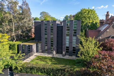 West Heath Road, London, NW3 5 bed detached house for sale