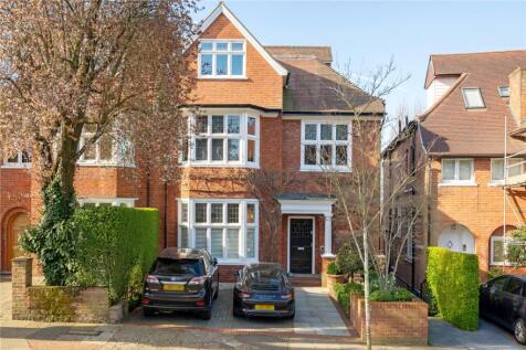 6 bedroom semi-detached house for sale