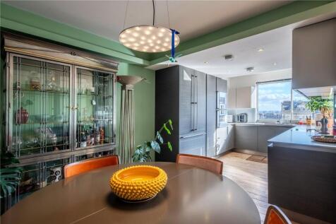 3 bedroom apartment for sale