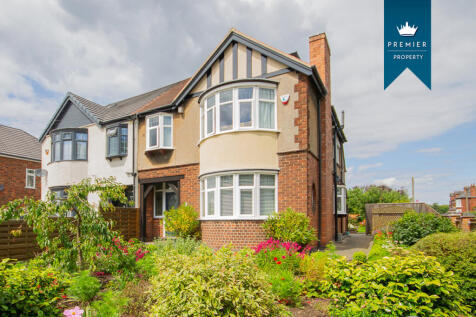 5 bedroom semi-detached house for sale
