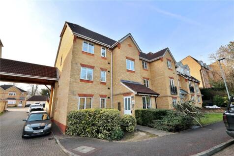 Ashdown Close, Woking, Surrey, GU22 1 bed apartment for sale