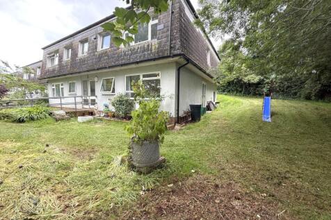 Brooklyn Park, Exmouth 2 bed flat for sale