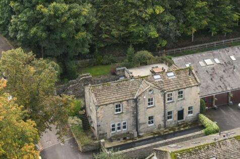 Ben Rhydding Drive, Ilkley... 4 bed detached house for sale