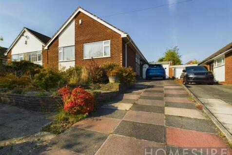 2 bedroom detached bungalow for sale