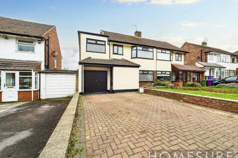 5 bedroom house for sale