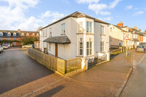 4 bedroom house for sale