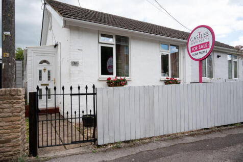 2 bedroom bungalow for sale