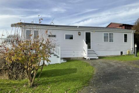 Glan Gors Park, Lon Bryn Mair, Brynteg 2 bed chalet for sale