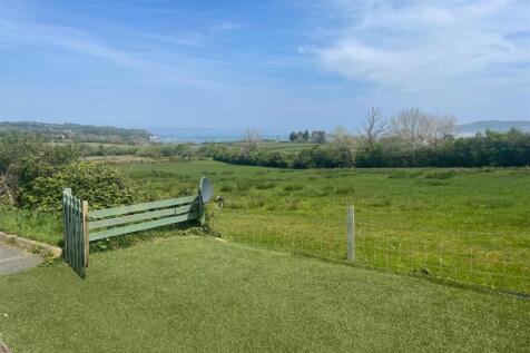 Y Bont, Pentraeth 2 bed end of terrace house for sale