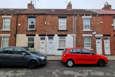 4 bedroom terraced house for sale