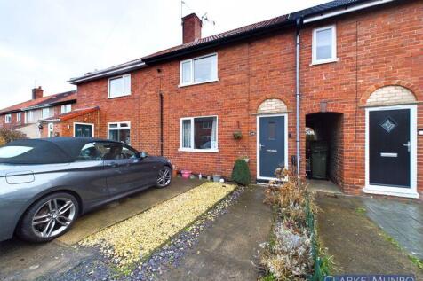 2 bedroom terraced house for sale