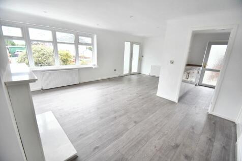 Oakwell Drive, Bury, BL9 3 bed detached bungalow for sale
