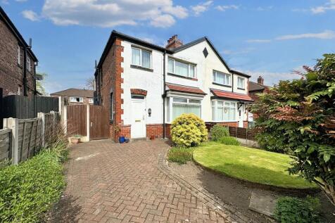 Windsor Avenue, Whitefield, M45 4 bed semi