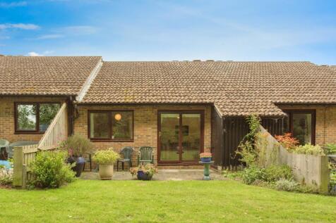 2 bedroom bungalow for sale
