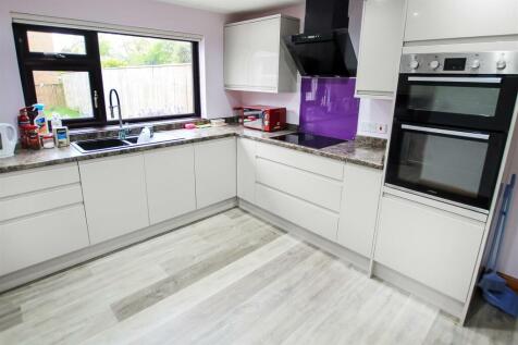 Biscop Crescent, Newton Aycliffe 3 bed terraced house for sale